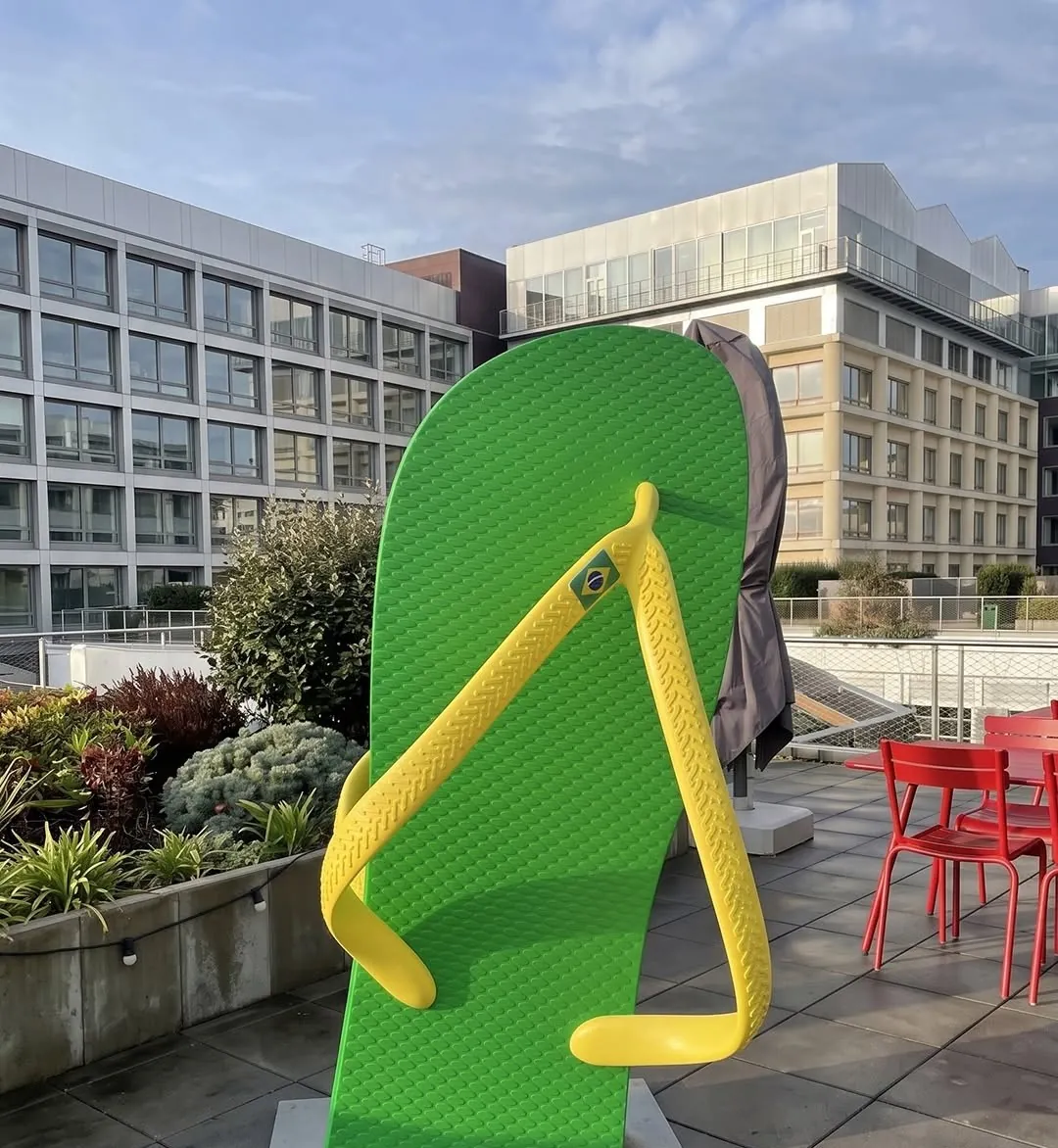Giant product replicas